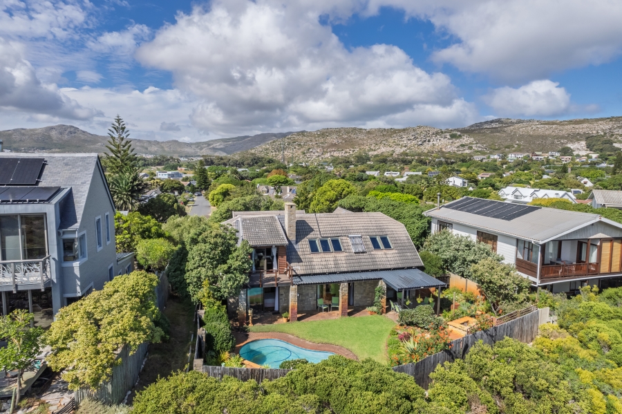 5 Bedroom Property for Sale in Kommetjie Western Cape